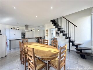  Maison à vendre 6 pièces 197 m²