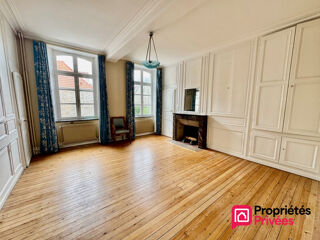  Maison à vendre 10 pièces 367 m²