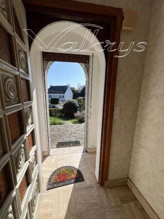  Maison � vendre 10 pi�ces 180 m�