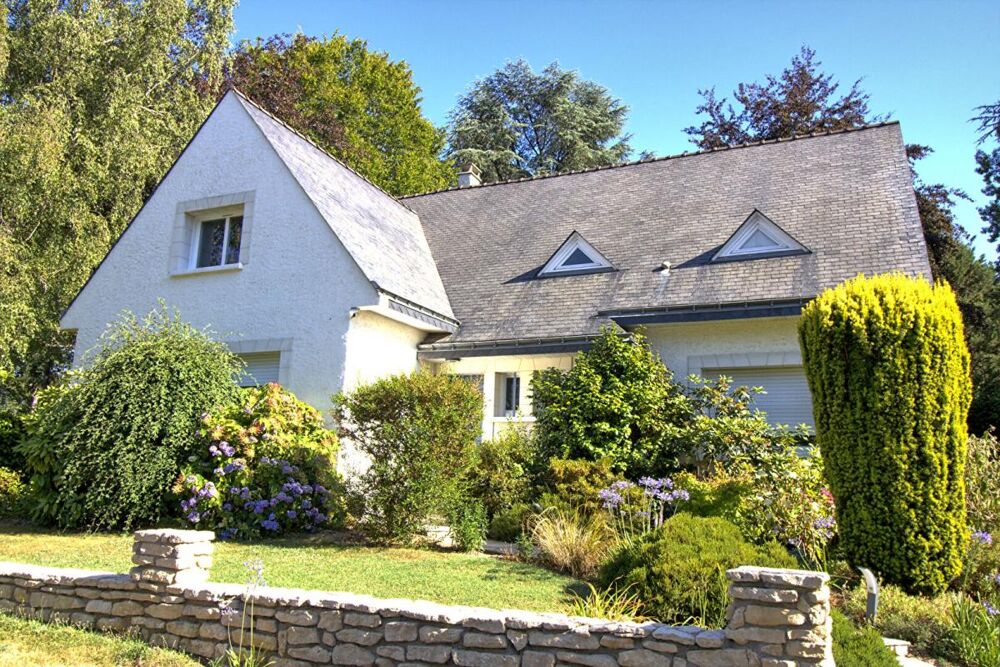 Maison au Parc de la Haye à Avrillé, 8 pièce(s) sur 190 m2 habitables