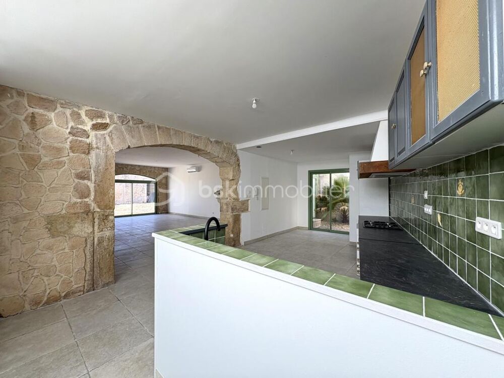 Vente Propriété/Château Au cœur de Mudaison, une propriété pleine de potentiel et de possibilités Mudaison