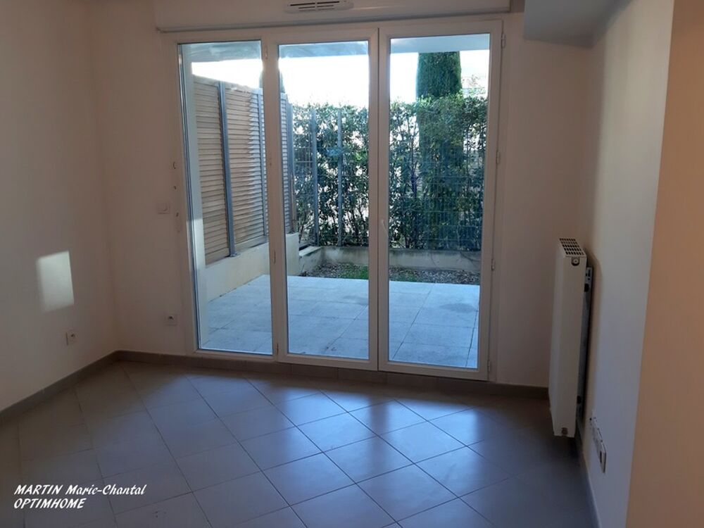 Vente Appartement MARSEILLE 12  REZ DE JARDIN DE 36,75 m LC - JARDIN TERRASSE 14 M - 1 PLACE PARKING - 1 BOX Marseille 12