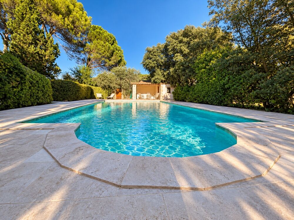 Vente Maison Maison de 170 m2 et maison de 70 m2, piscine, jardin 4230 m2 LAURIS (84) Lauris