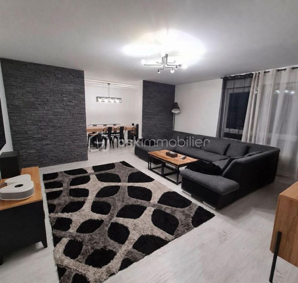 Location Appartement A LOUER - APPARTEMENT MEUBLÉ 95m2 - 3 CHAMBRES (POSSIBILITÉ 4) - PARKING EN SOUS-SOL- Sarcelles