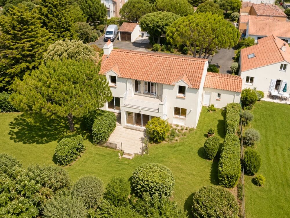 Vente Villa PREMIÈRE LIGNE FACE MER – ACCÈS PRIVÉ À LA PLAGE Les moutiers en retz