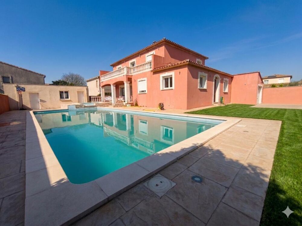 Villa d'exception dans le secteur Nîmes, 198m², jardin, piscine, spa