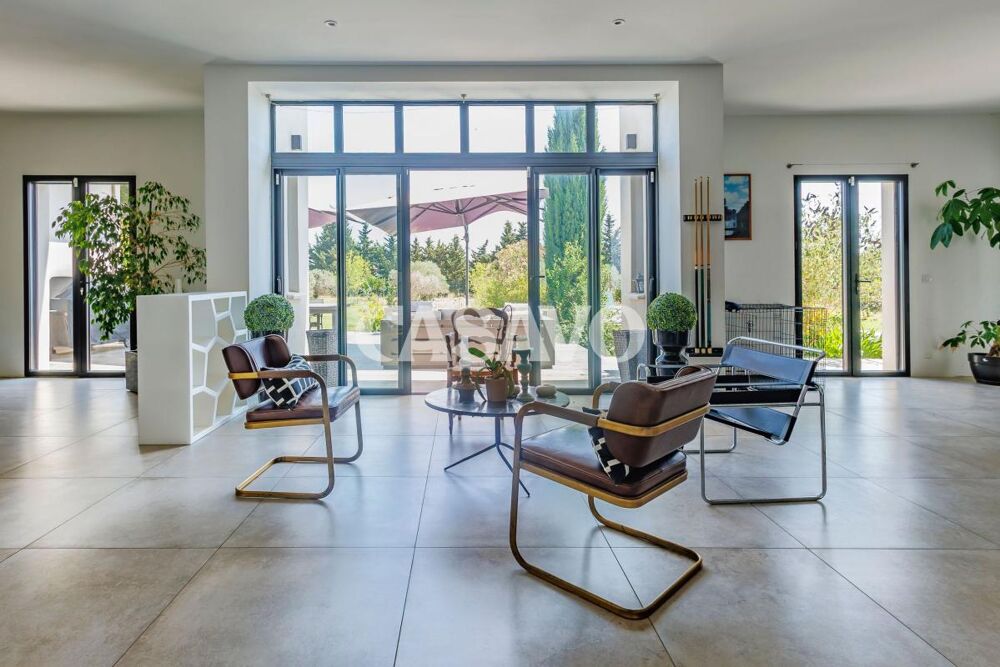Vente Maison Vente Maison 7 pièces de 285m² - 13200 Arles Arles
