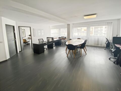 Bureaux fonctionnels et &eacute;quip&eacute;s situ&eacute;s au coeur de ville de Vincennes 3793 94300 Vincennes