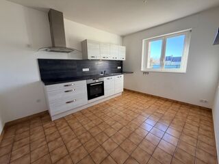  Maison � louer 6 pi�ces 109 m�