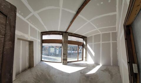   SAINT BRIEUC - MURS COMMERCIAUX LIBRES  29 m² 