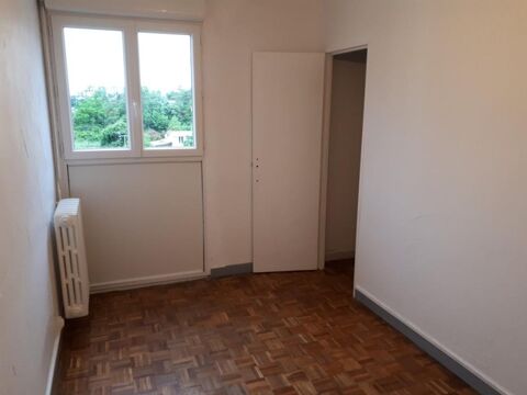  Appartement � louer 1 pi�ce 70 m�