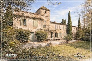  Maison à vendre 15 + pièces 610 m²