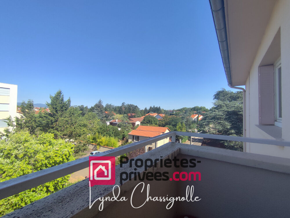 Appartement T4 à Riorges - 71m2 - vue dégagée - entièrement rénové