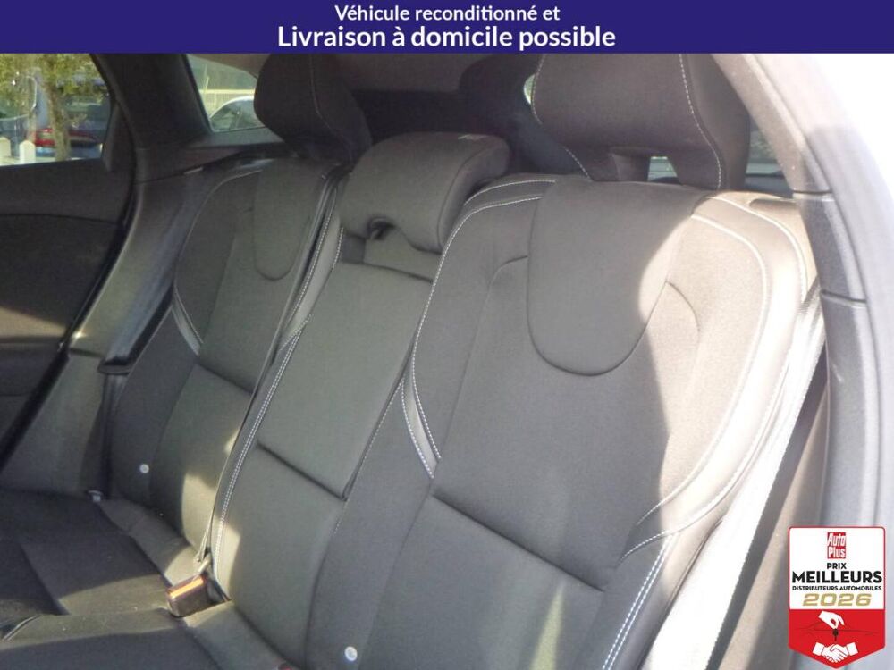 V40 D2 120 Geartronic 6 - Momentum 2017 occasion 10150 Lavau