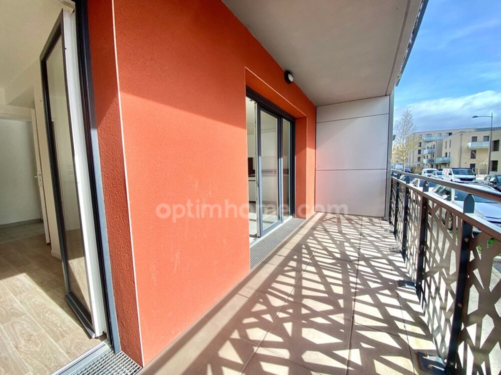 Appartement T3 ultra lumineux avec balcon - Garage fermé - Place de stationnement privative