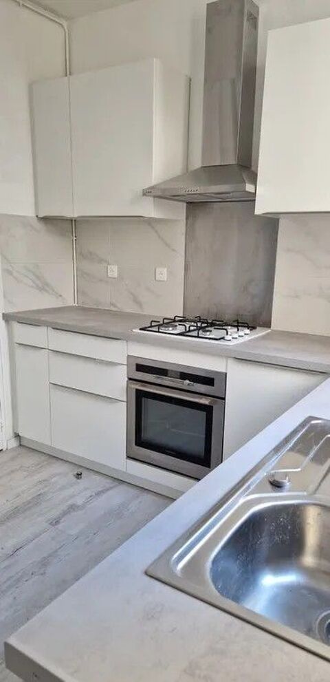  Appartement � louer 4 pi�ces 80 m�