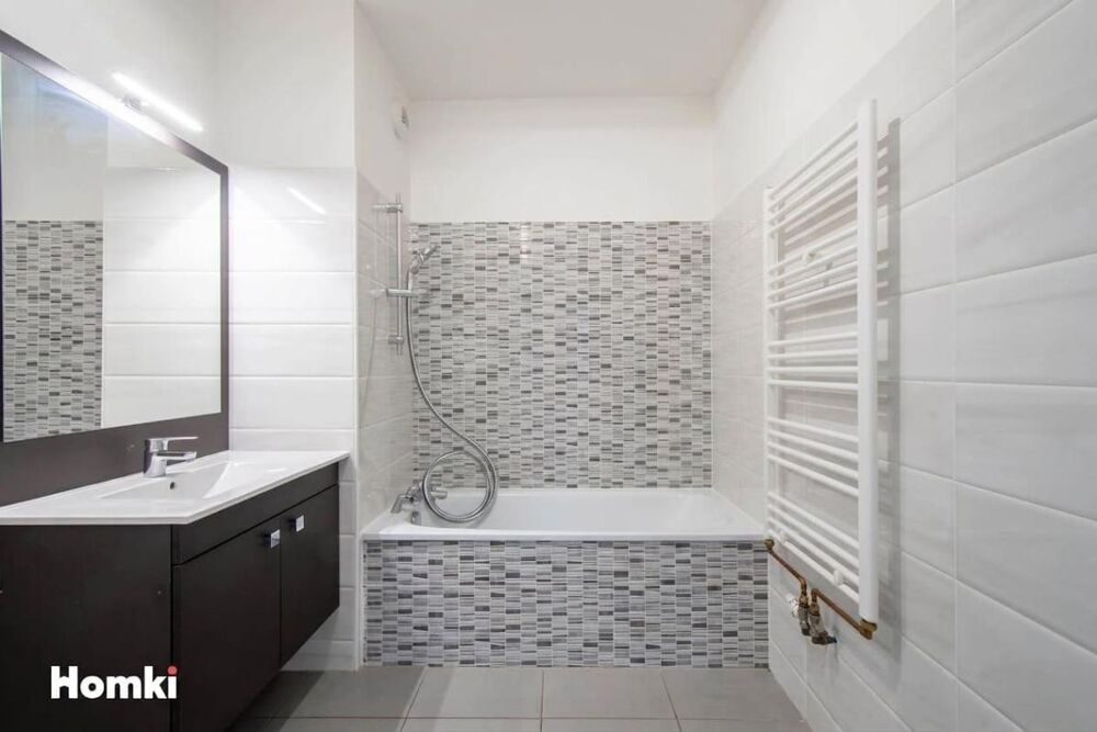 Vente Appartement L'hyper-centre de Port Marianne : Élégance, terrasse et confort absolu (DPE A) Montpellier