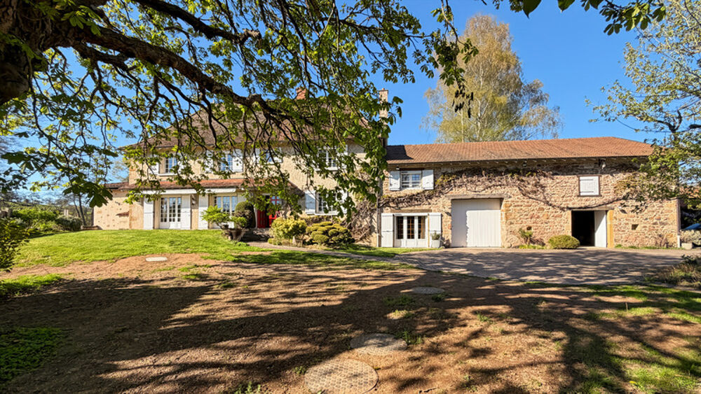 Maison à vendre 11 pièces proche de LA CLAYETTE (71) 346m² - 6 chambres - dépendances - piscine - terrain 14178 m²