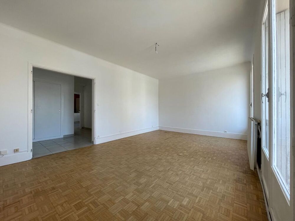 Vente Appartement T3 lumineux et spacieux de presque 90 m2 sans vis-a-vis- Centre-Ville Quimper Quimper