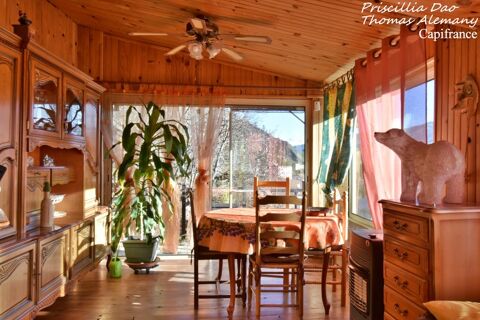   Maison de Village avec ext�rieur. VIAGER occup� 1 T�te. LA SAULCE (05) Maison - 5 pi�ce(s) - 92 m�