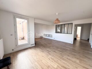  Duplex/triplex � vendre 6 pi�ces 105 m�