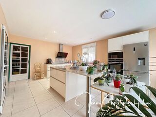  Villa � vendre 6 pi�ces 190 m�