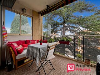 Vente Appartement Appartement traversant avec terrasses, garage et cave Cagnes sur mer