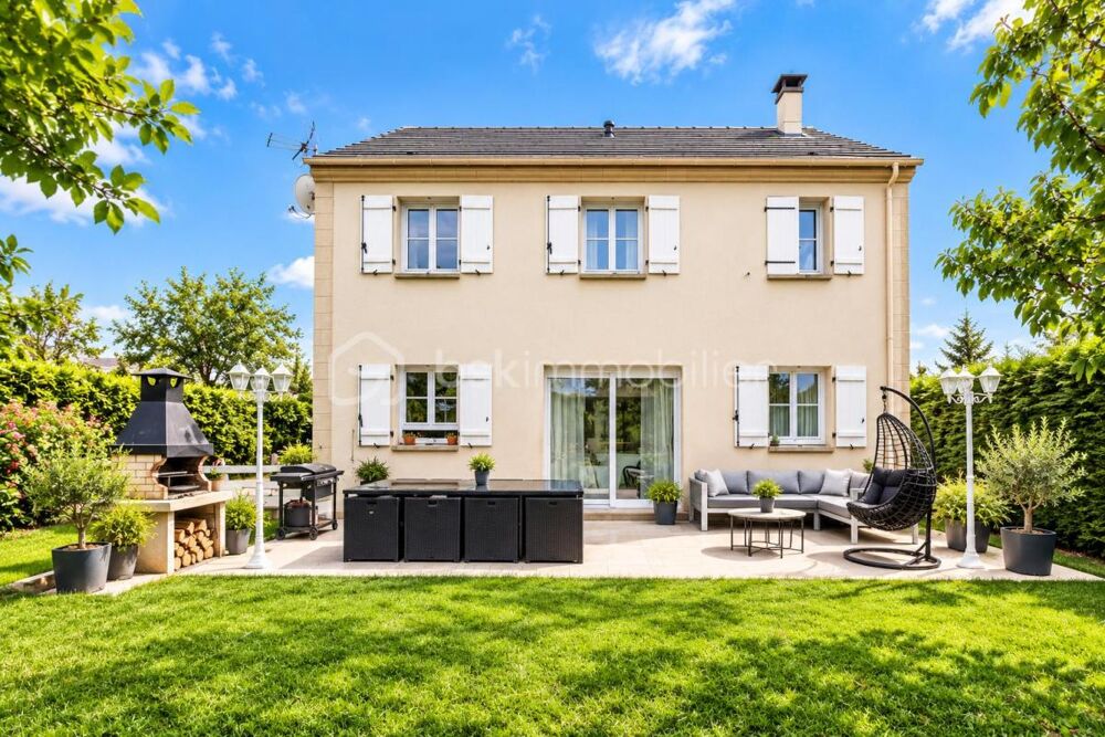 Maison familiale 6 pièces  Environ 125 m²  Terrain de 460 m²  Saint-Ouen-lAumône