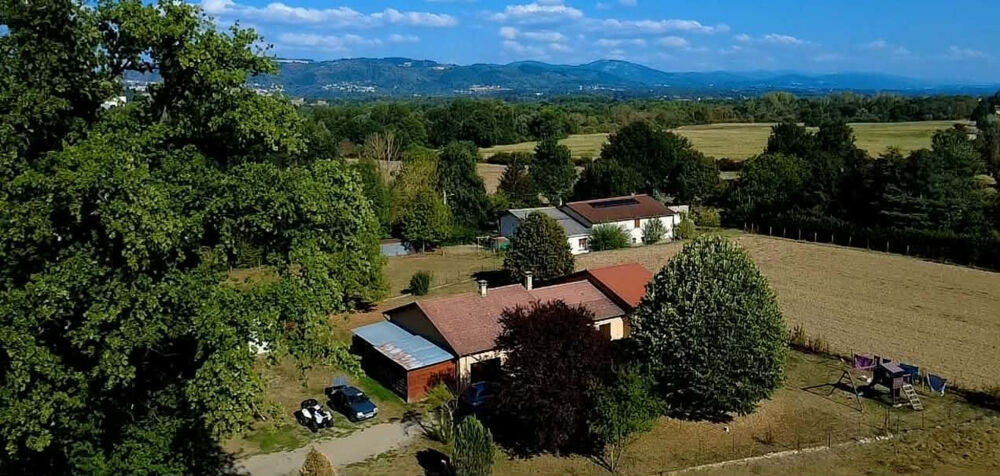 Vente Maison Maison Peschadoires 7 pièce(s) 160 m2 environs + jardin +/-2000 m2 Peschadoires