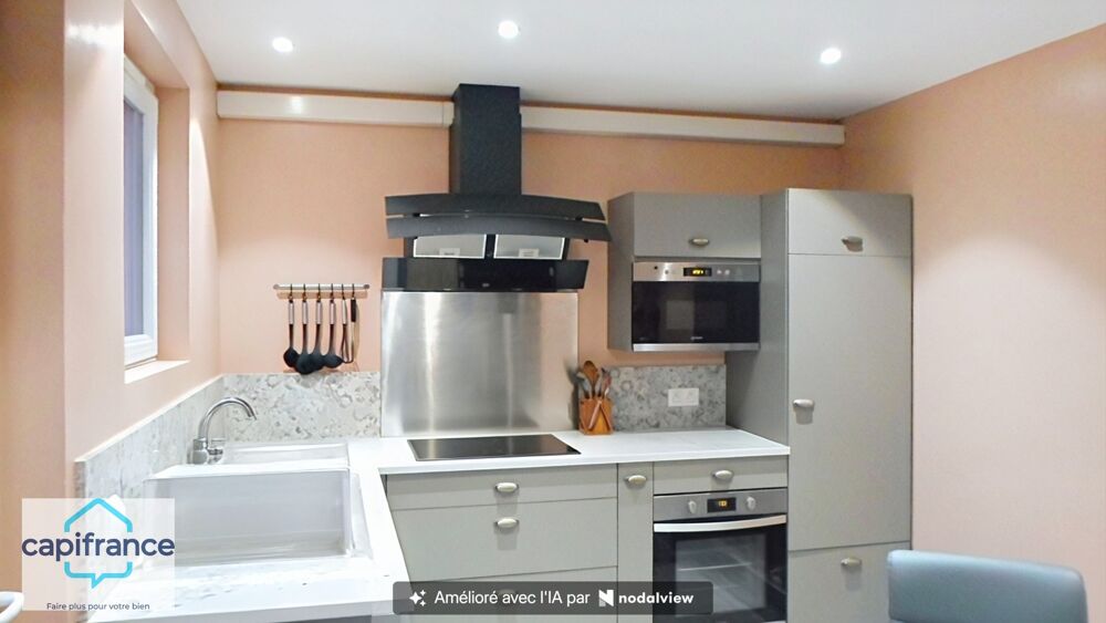 Vente Maison Maison située en centre ville avec cour Flers