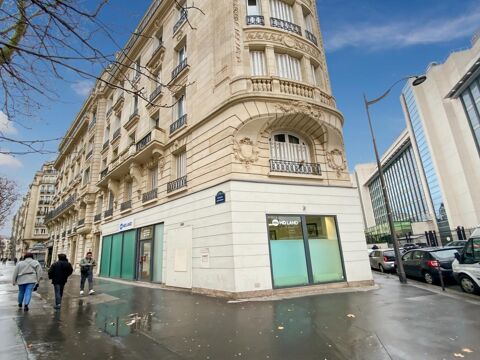 Boulevard Malesherbes, boutique &agrave; louer 4167 75017 Paris