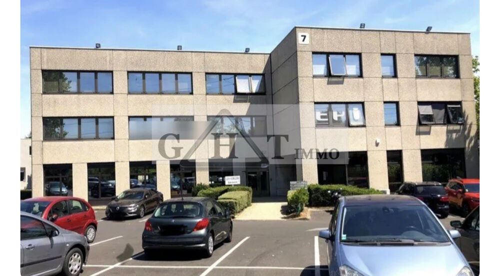   Bureaux à vendre à Osny – 50 m² rénovés 