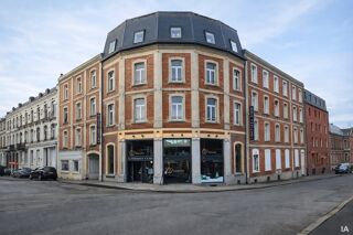  Immeuble à vendre 15 + pièces 596 m²