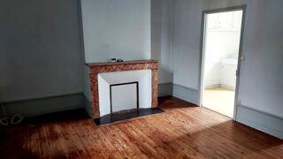  Immeuble à vendre 9 pièces 165 m²