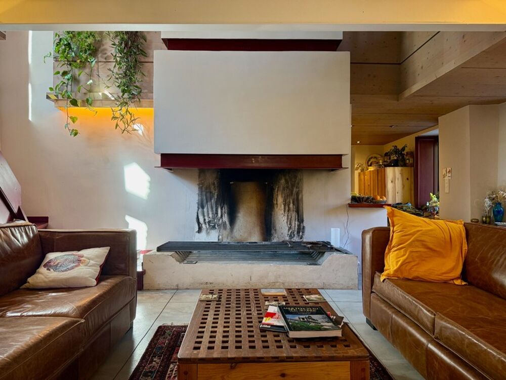Maison 6 pièces 161 m² · à Vissec · 161 m² · 412 000 €