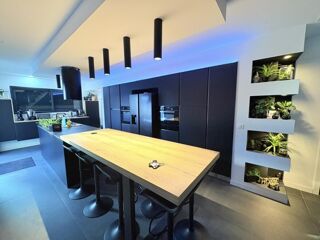  Maison à vendre 6 pièces 220 m²