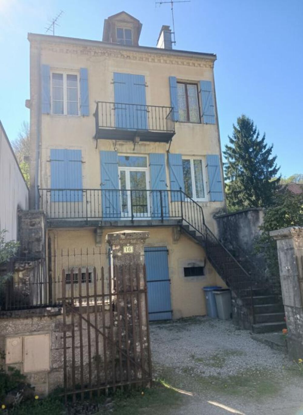 Maison Macornay 6 pièce(s) 141.30 m2
