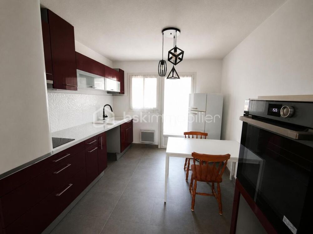 Charmant T2 rénové avec terrasse et parking