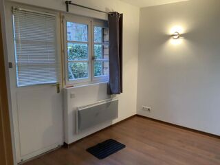  Appartement à louer 1 pièce 26 m²