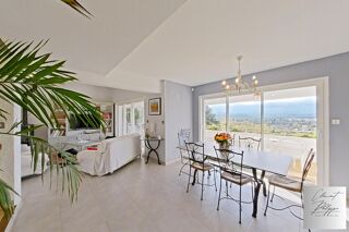  Villa à vendre 7 pièces 130 m²