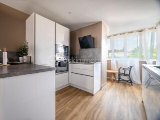  Immeuble à vendre 6 pièces 282 m²