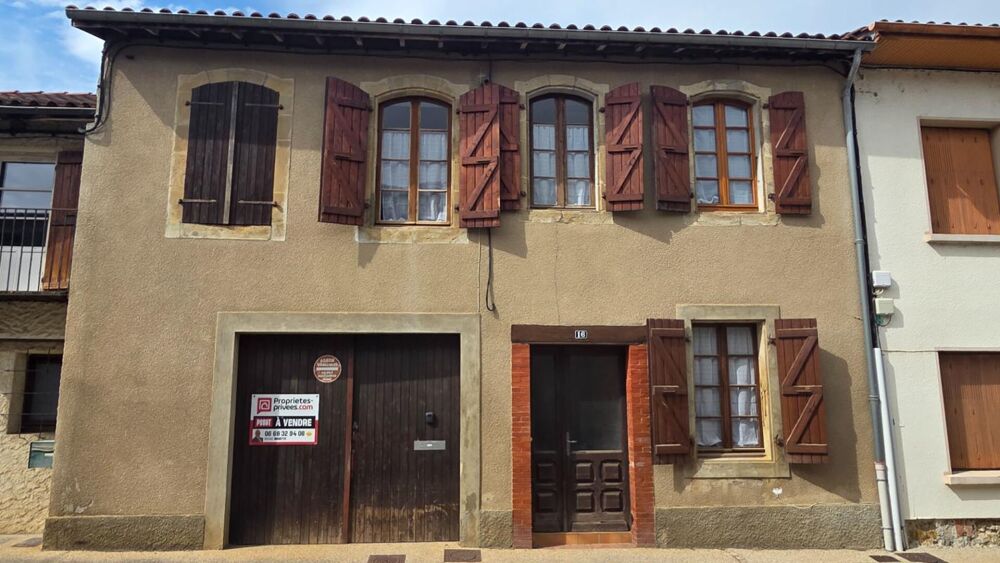 Maison de village à Marciac 95 m2 avec jardin garage et atelier