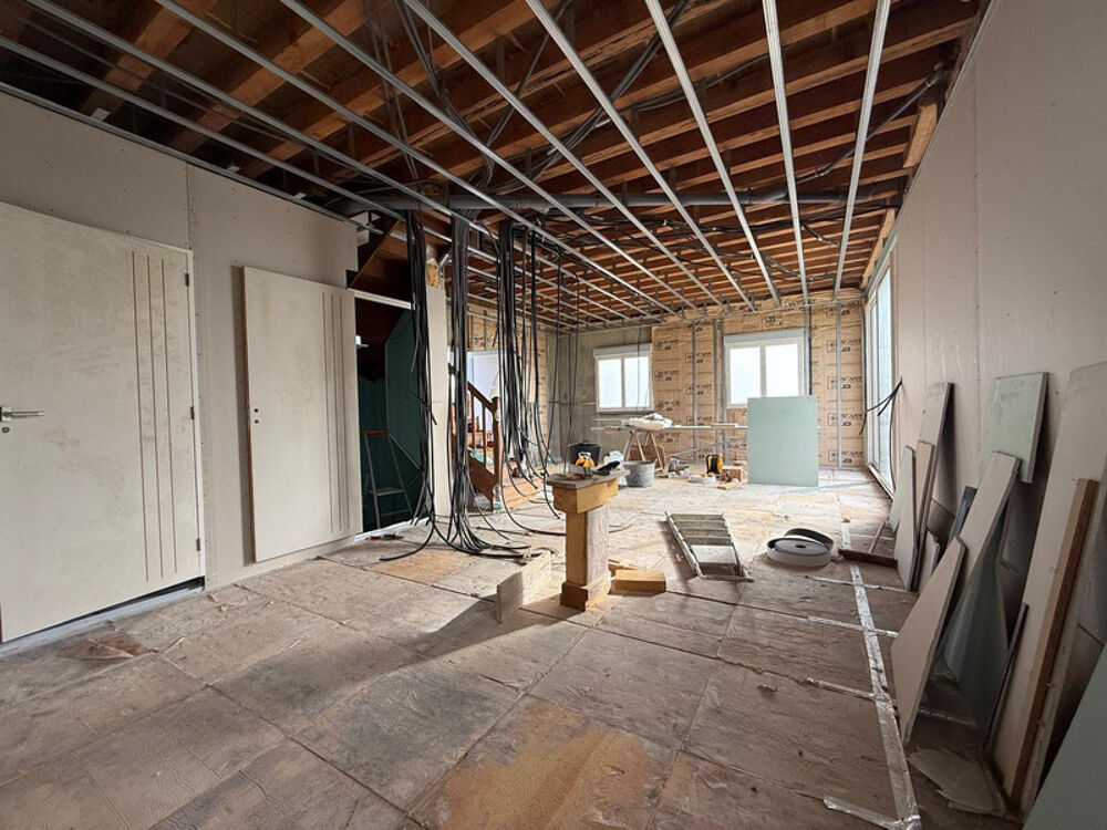 Dpt Gers (32), à vendre SAINTE-DODE Maison T4 de 105 m² habitables à terminer sur 3519 m² de terrain, au calme