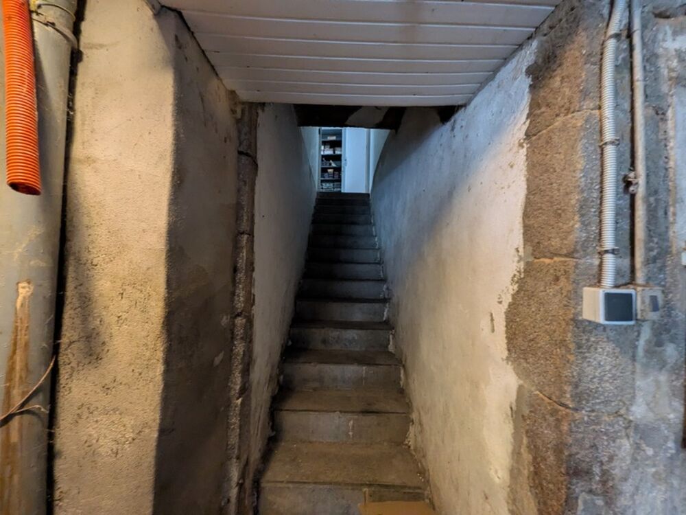 Maison à rénover 170 m² - MORTAGNE SUR SEVRE (85)