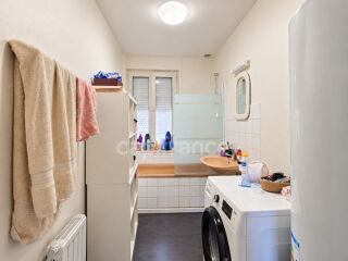  Immeuble à vendre 6 pièces 97 m²