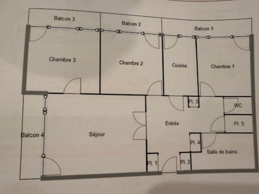 Appartement T4 de 80,58 m²  Avenue des Deux Fontaines, Metz Devant-les- Ponts