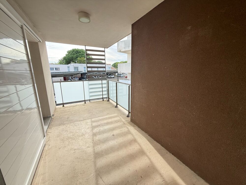 Vente Appartement Béziers – Appartement T3 récent avec terrasse et parking privatif Beziers