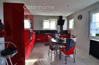  Maison à vendre 10 pièces 226 m²