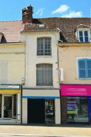  Immeuble à vendre 7 pièces 96 m²