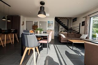 Vente Maison MAISON 4 CHAMBRES / GARAGE / PROCHE BOURG Saint molf